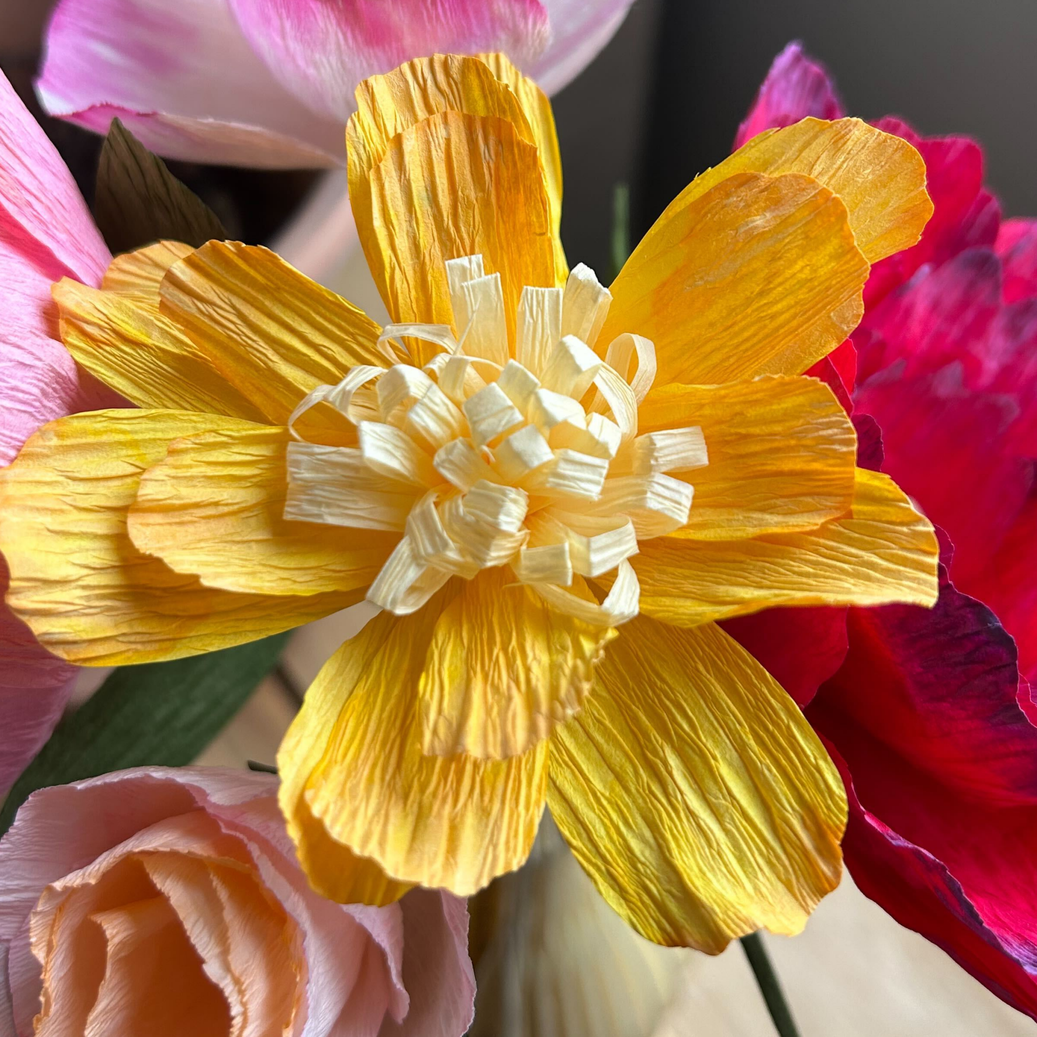 flowcrafts-paper-flower-bouquet-9482561.png