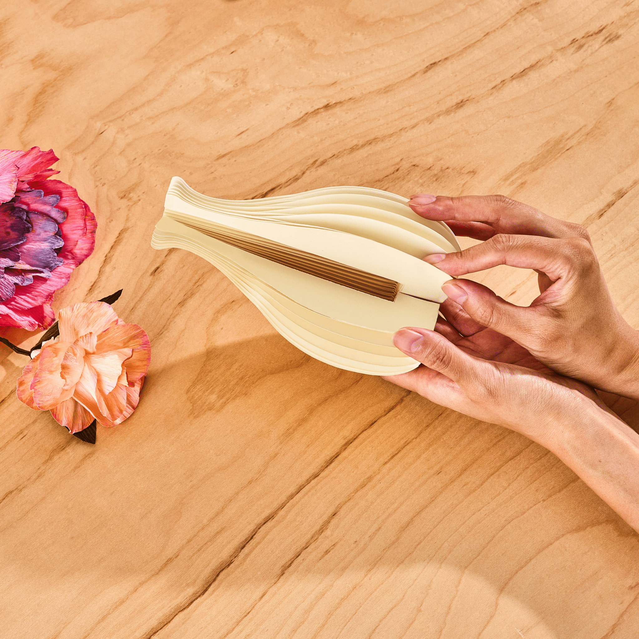 flowcrafts-paper-flower-bouquet-9936640.png